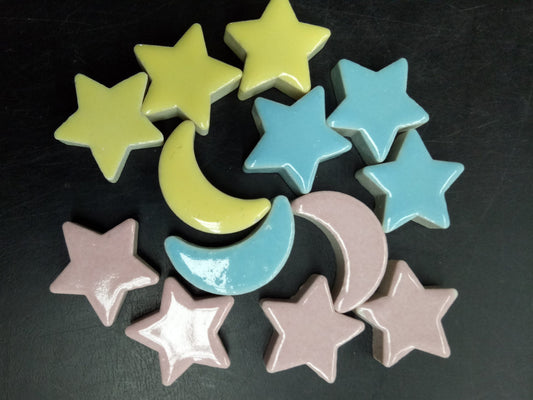 MXDMNSTRS - Mosaic Glazed Ceramic Mixed Stars & Moons - 2cm x 7mm